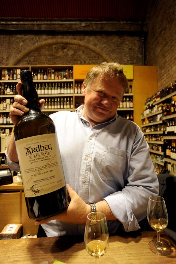 Edward Bates of www.thespiritsauthority.com helping to pour (and with the 4.5 litre bottle, one needed some help!) and joining me in tasting Ardbeg Alligator